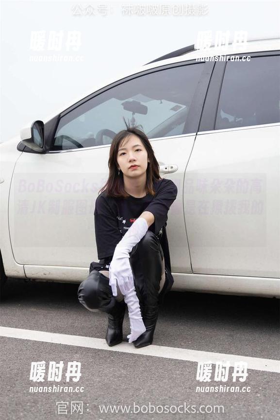 BoBoSocks袜啵啵 - 仔细品味朵朵的高清JK制服图册，每一张都像是在撩拨我的神经