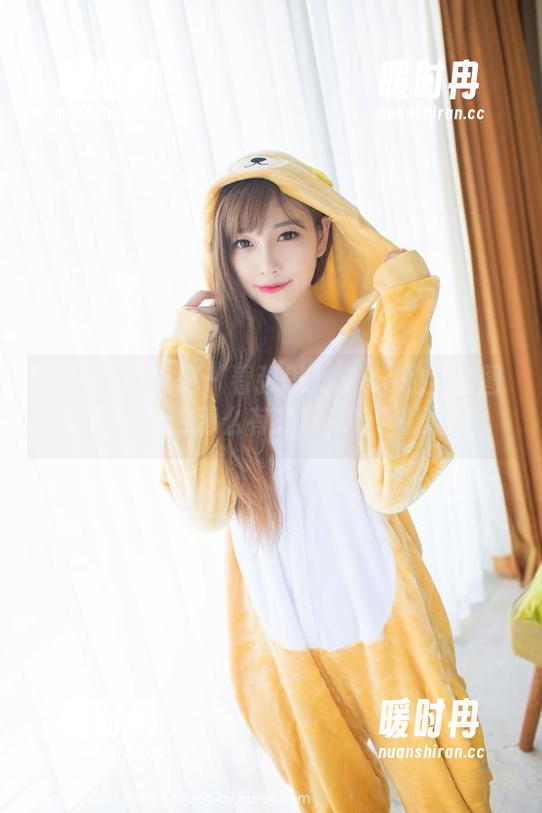 IMiss爱蜜社 - 看张思允Nice的全套图集，旅拍也能那么有态度，真是我服了。