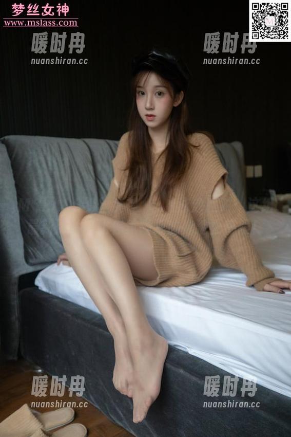 MSLASS梦丝女神 - 玥玥泳池派对：这组最新照片可比你家附近的泳池更热闹！