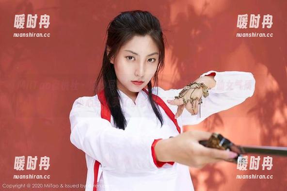 MiiTao蜜桃社 - 婚纱写真分享，温心怡这次尽显仙女气质，不小心给人买了票参加王子的婚礼！