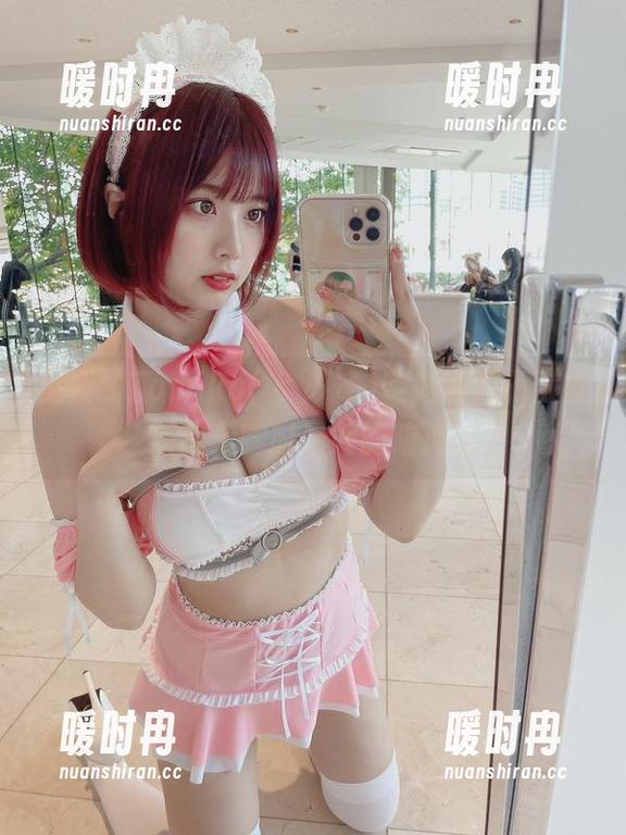 免费的Tomiko(とみこ)空姐图片，可能是我无聊时最好的陪伴。