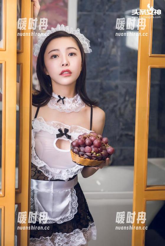 TouTiao头条女神-张梓柔 TouTiao头条女神 - 卖萌的张梓柔,白色全集拿去下载吧,不客气