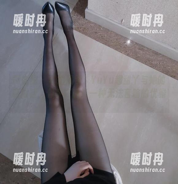 微密圈 - 私拍展示：YuYu超甜丫与她的高跟鞋，似乎在诉说一种无法言喻的优雅…