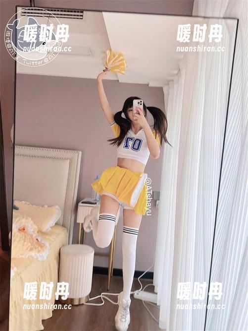 “at鲨鱼”的圣诞，原图直击心扉，无圣光的光辉让我迷失了。
