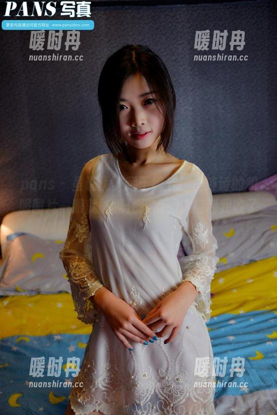 pans-诗诗 pans - 虽说优雅藏于细节,但诗诗的和服图片一眼就能抓住焦点,这福利我收了!