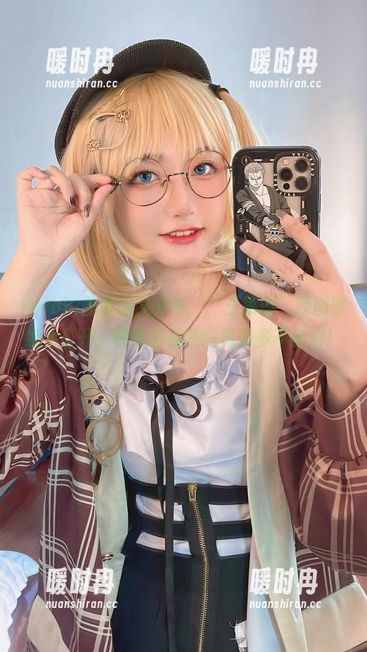 roroki骷髅姬又来啦，“玉藻前”原图壁纸大公开，快来看看颅内风景多不多彩！