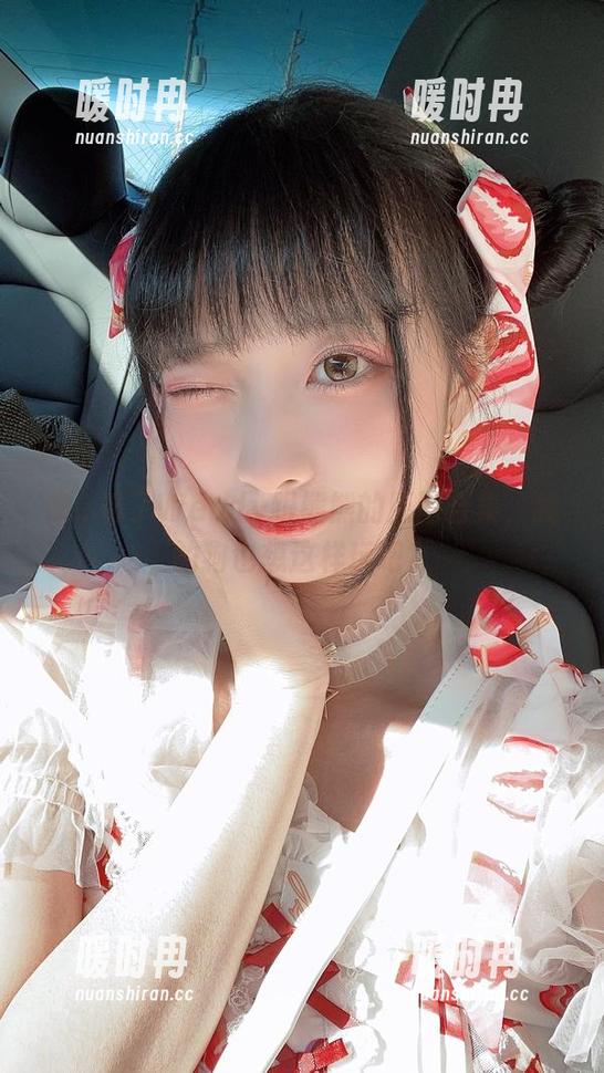 呃...看了Wendy跟熊熊的原图合集，我的狗也想这样玩吧？