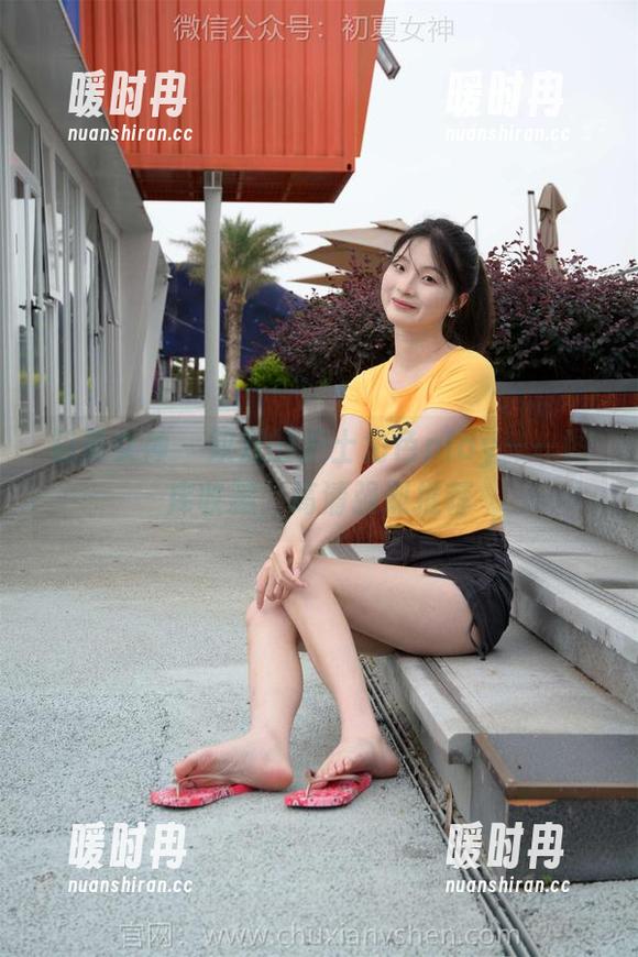 初夏女神 - 双双的护士角色play——图库收藏，高清强烈推荐