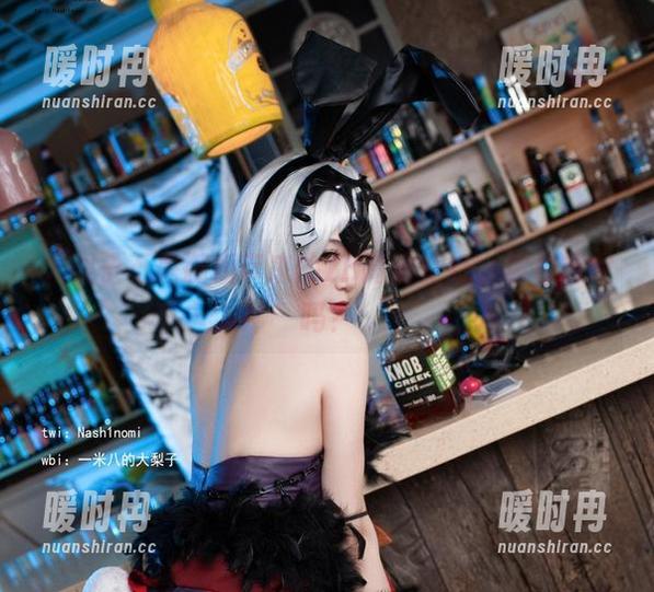 大梨子不是御姐 大梨子不是御姐带来的2B高清壁纸,你也想收吗?