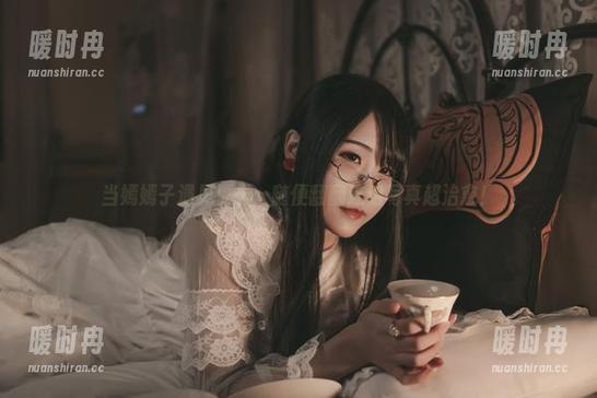 嫣嫣子 当嫣嫣子遇见夏天:随便翻翻这组写真超治愈!