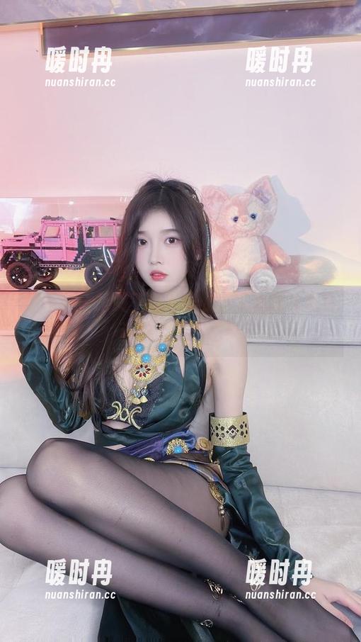 小小奶瓶儿 这一套全是女王的气场,小小奶瓶儿真会调调,下载吧!