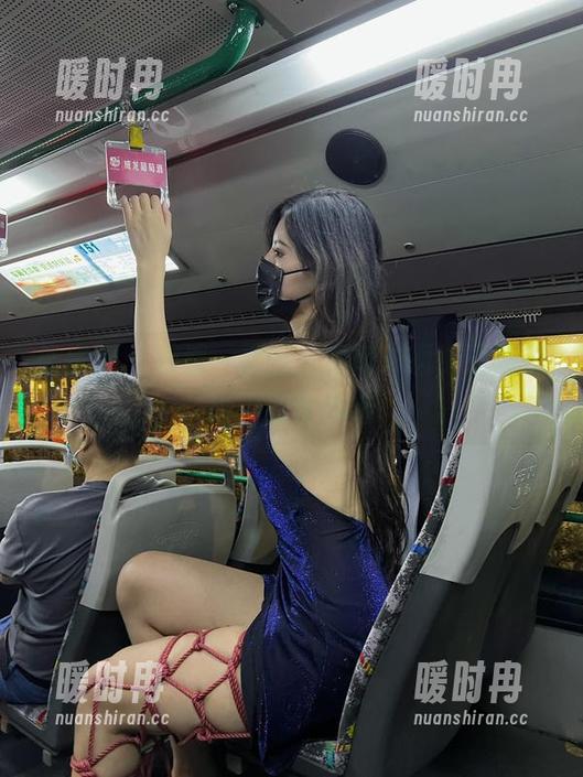 微密圈 - 焕然一新的就是阿朱啊，最新美脚原图带你走