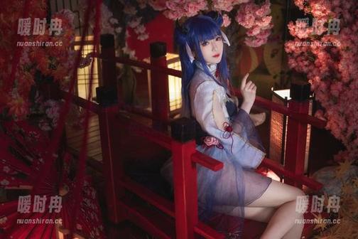 图片说明书：弥音音ww的美图图集，明日香和兰格丽若隐若现的天赋，值得一瞥！
