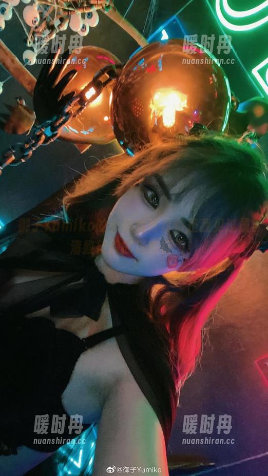 御子Yumiko的小修女写真，是我见过最清教徒般的迷惑行为！
