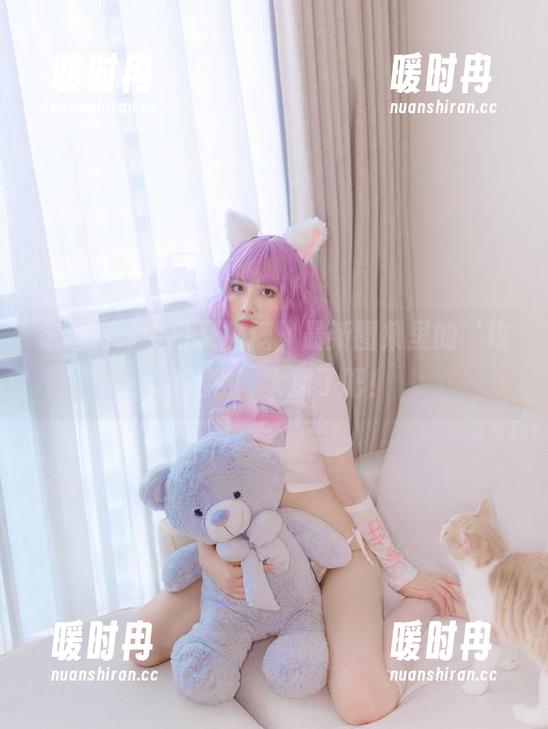 念雪ww 念雪ww今日又撒糖,最新图集里的‘玫瑰礼物’太撩了吧!