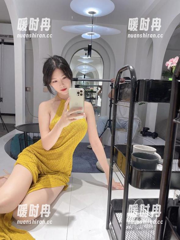 抖娘利世 精选抖娘利世睡衣图包:小心,这种换衣服会让你失控哦!