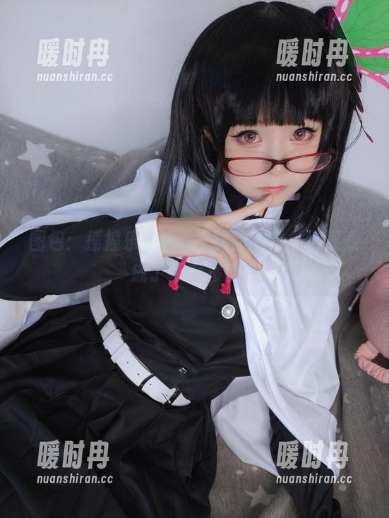 图包：摇摇乐yoyo开野外派对，结果变成了亲密接触？
