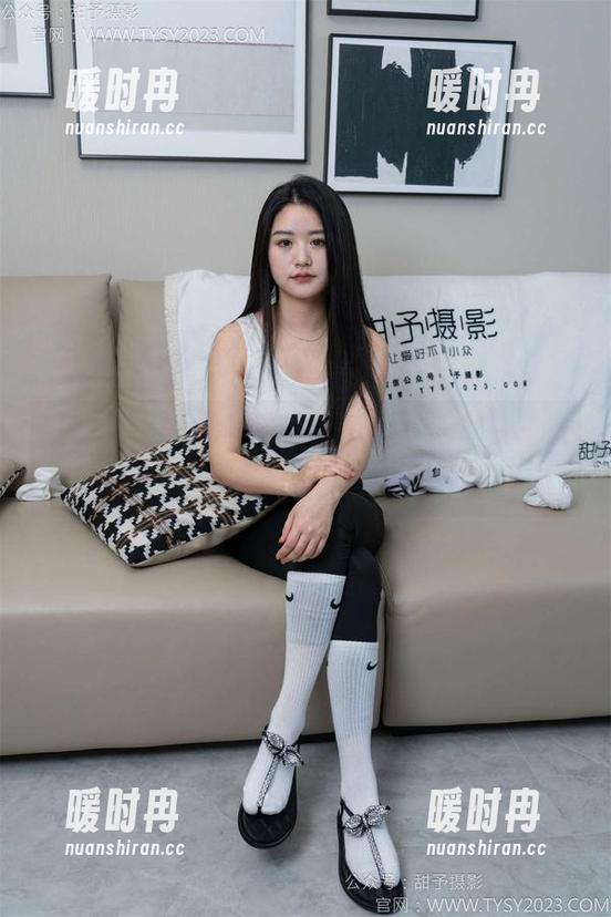 甜予摄影-静静 甜予摄影 - 静静的板鞋高清图册,看了让人不自觉想要剁手!