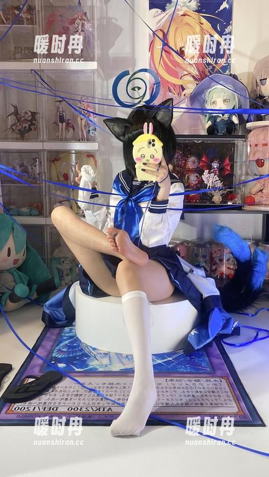 女王范儿满满的白栎Shirly，直言这组美图就是我的精神食粮