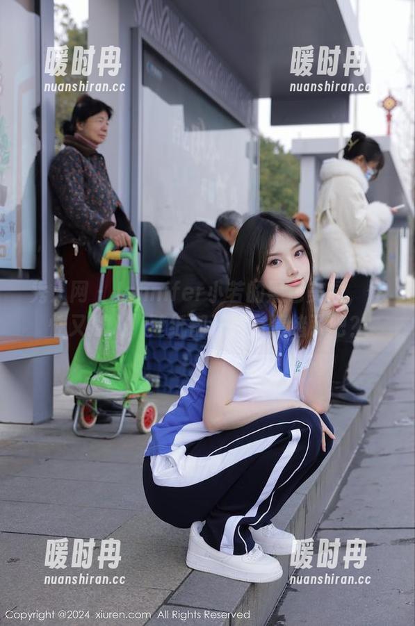 秀人网-Jennifer小若 秀人网 - Jennifer小若的黑色美图,任性又撩人,壁纸都开始有情绪了吧?