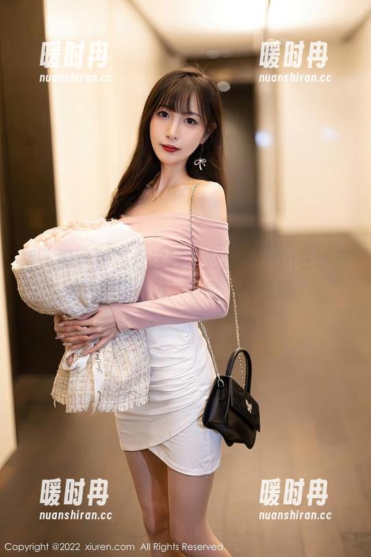 秀人网-安然anran 秀人网 - 比基尼这码,安然anran在线原图给你满满’寒意‘和热辣