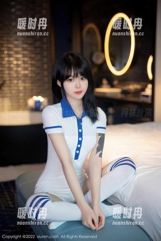 秀人网 - 杨晨晨sugar的作品：网袜扮演的完美主角