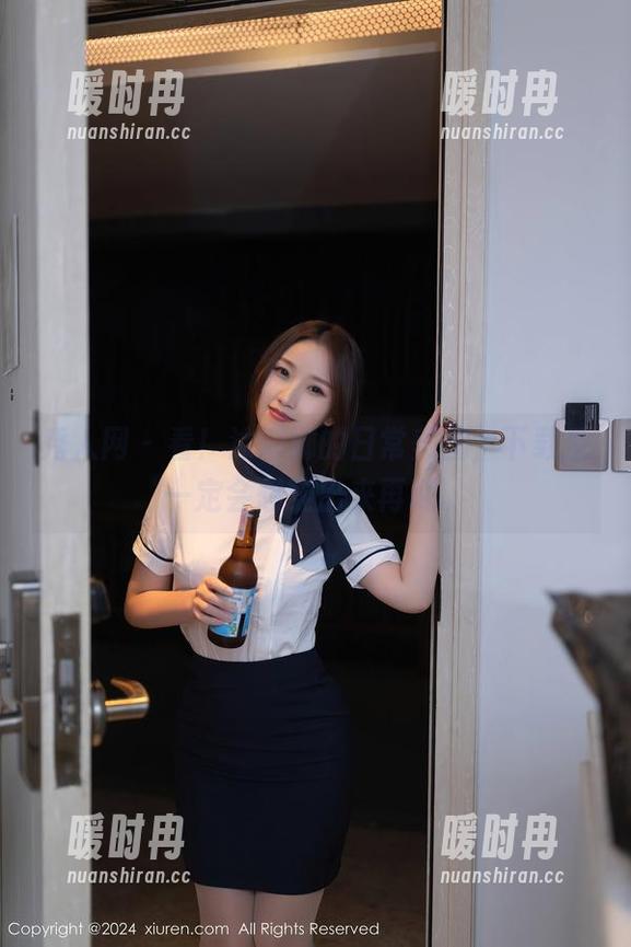 秀人网 - 看！沐娜娜的日常美图，下载后一定会想翻出来再瞧。