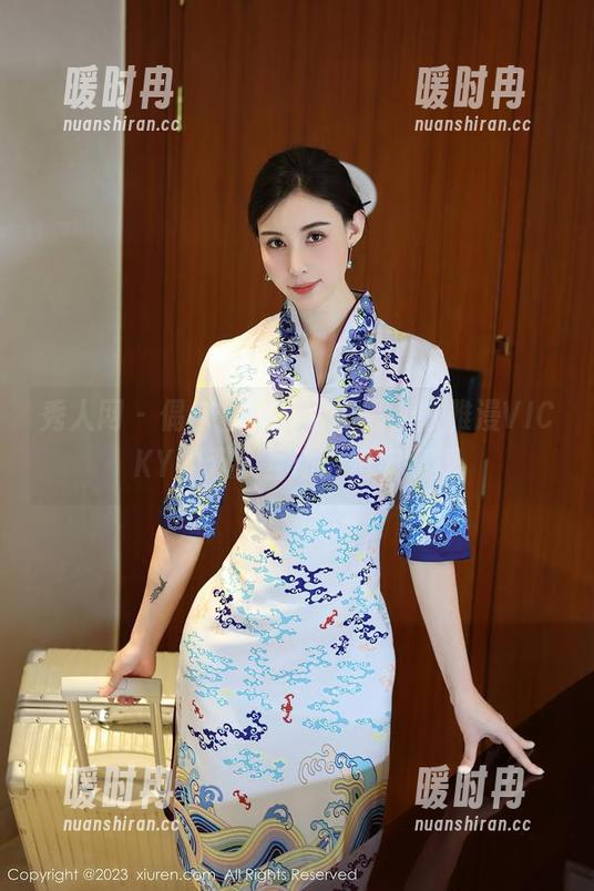 秀人网 - 偶尔瞥见高清作品，陈雅漫VICKY的双人互动，挺有意思