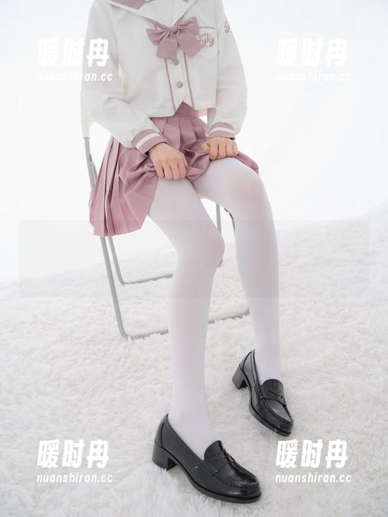紧急企划-林书辞 紧急企划 - 林书辞的美腿合集,高清画面让我恍若置身腿的海洋,唉!