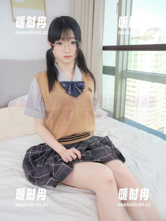 紧急企划 - 樱樱樱可居家图集中的那点福利，呀，有些意思！