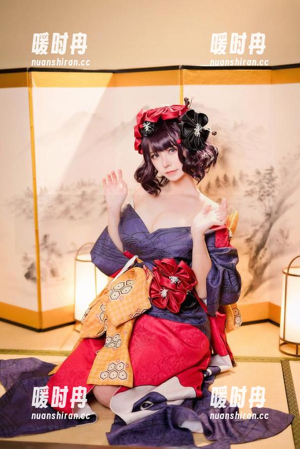 听说菌烨tako的最新图集还在赶来，明日奈，噢，天天都想看！