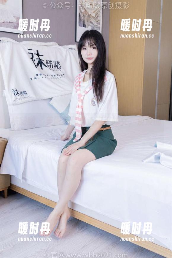 袜啵啵 - 美图带你走近泡芙修女，淡淡的俏皮气息。