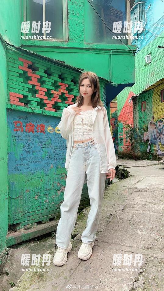 贝儿酱Miki 想看贝儿酱Miki的灰丝全套?我也是第一次!