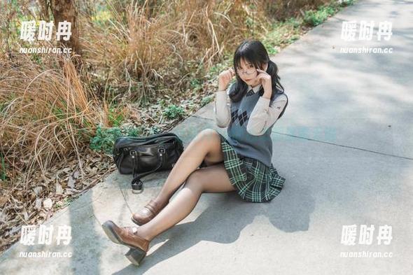OL日常的图库，让逐月Su的心思都暴露无遗