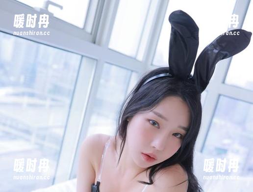 私拍之道：原图中的韩国CoCo，那种镂空感让我直想赞美上天的调色盘！